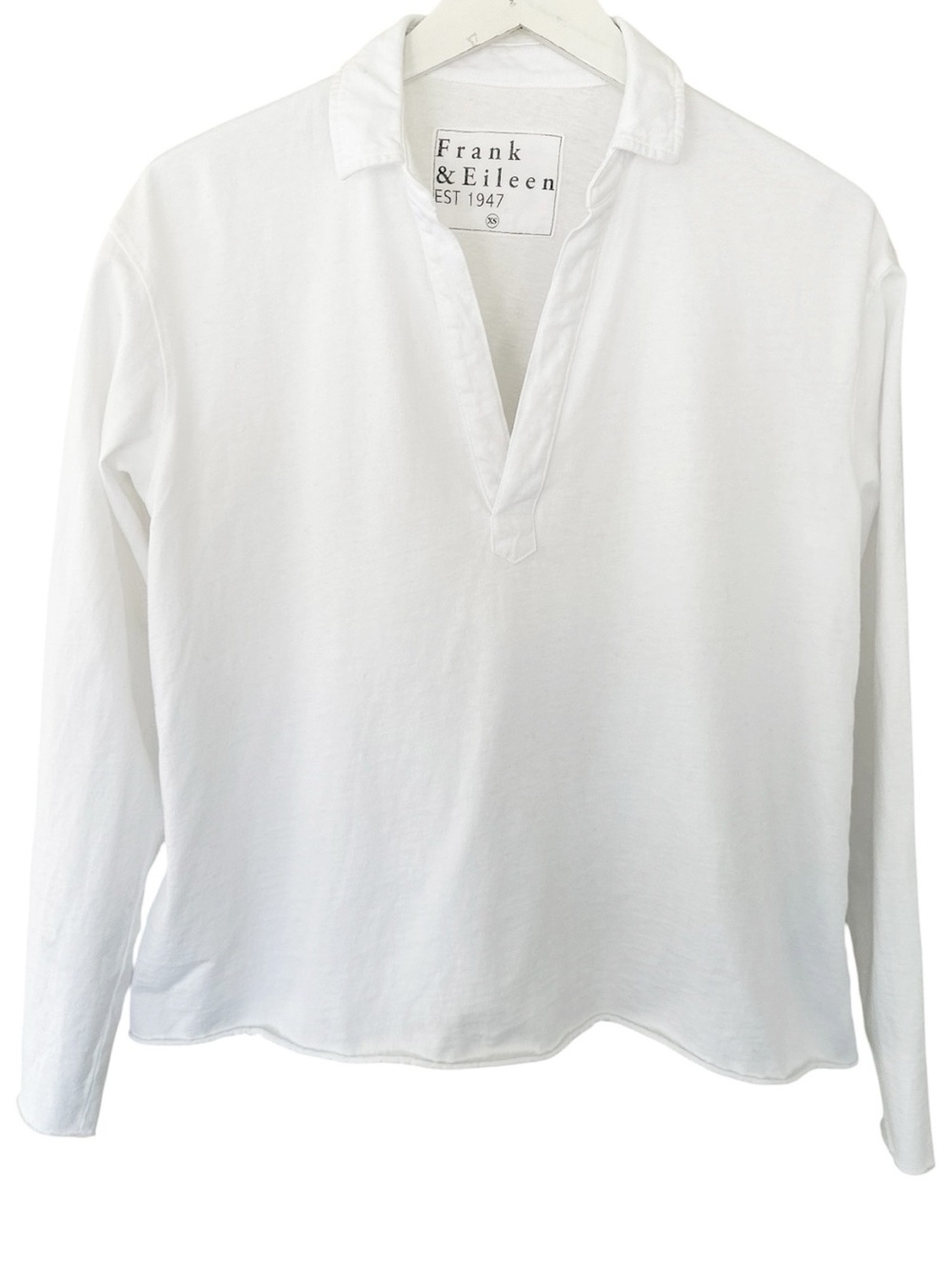 Frank & Eileen • Patrick Popover Cotton Henley - Picture 2 of 9